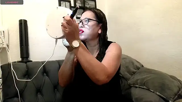 MirandaLatinaLovely online show from April 2026 04:59:01 PM