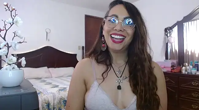 Snapshot of AloLovely_ chatting on March 2025 07:31:01 PM AloLovely online show from March 2025 07:31:01 PM