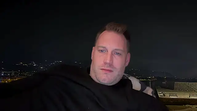 Christian87xxx online show from February 2025 06:02:02 PM