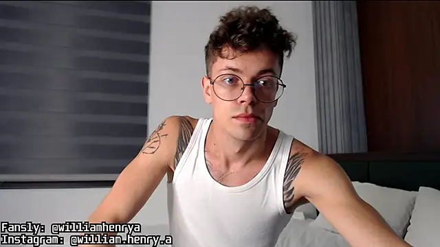 Snapshot of William_Henry_ chatting on January 2025 12:02:02 PM William Henry online show from January 2025 12:02:02 PM