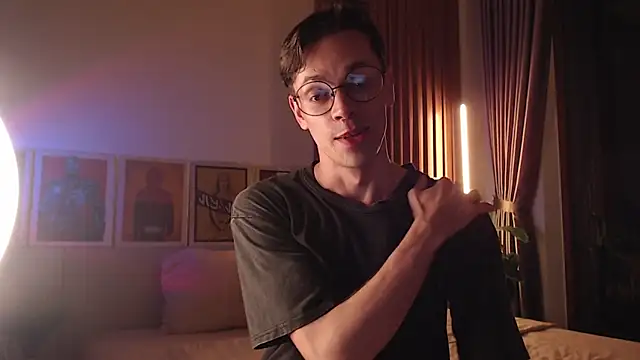 William Henry  online show from February 2026 01:11:02 PM