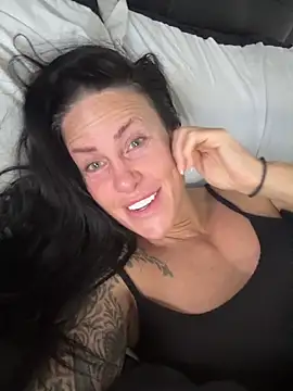 Snapshot of goddess-harper chatting on February 2026 09:46:01 AM goddess-harper online show from February 2026 09:46:01 AM