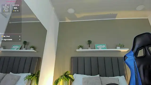 Snapshot of alessia_leroy chatting on April 2026 07:40:02 PM alessia leroy online show from April 2026 07:40:02 PM