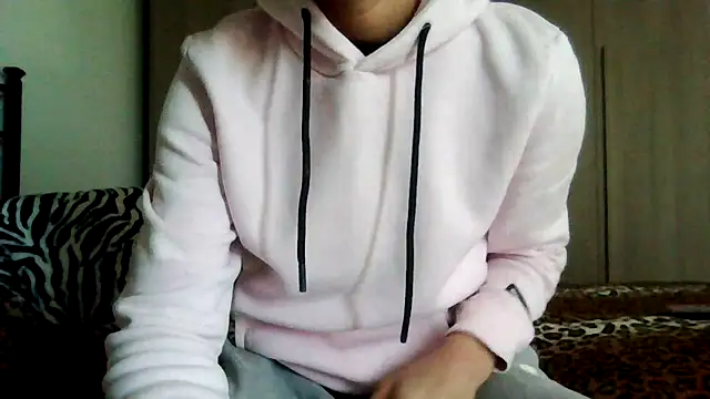 tommyboyteen online show from February 2025 03:43:01 PM