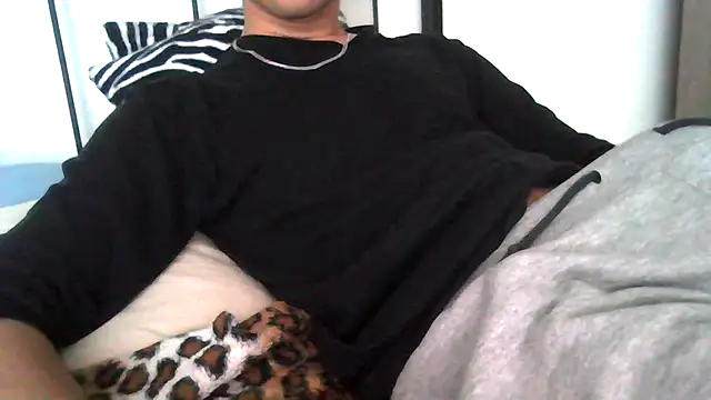 tommyboyteen online show from February 2025 03:30:01 PM