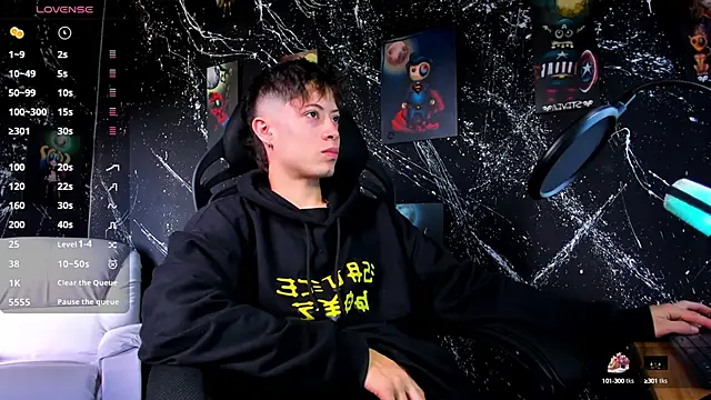 marcuscollins1  online show from February 2025 03:31:02 PM