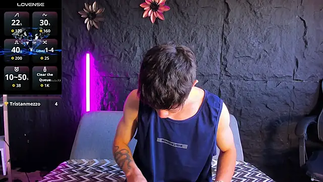 marcuscollins1  online show from January 2026 01:49:02 PM