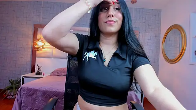 Nohemi louse online show from May 2026 07:32:01 PM