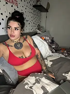 Snapshot of tempzzz12 chatting on October 2025 07:09:02 AM tempzzz12 online show from October 2025 07:09:02 AM