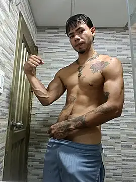 Snapshot of Niick01_ chatting on December 2025 05:43:02 PM Niick01 online show from December 2025 05:43:02 PM