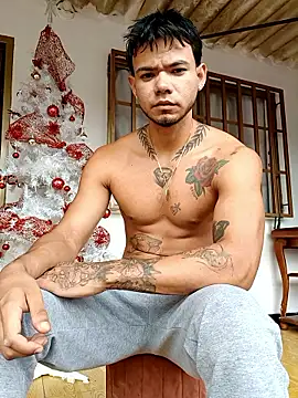 Snapshot of Niick01_ chatting on January 2026 06:13:01 PM Niick01 online show from January 2026 06:13:01 PM