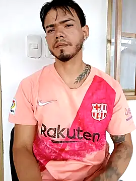 Snapshot of Niick01_ chatting on February 2026 05:45:02 PM Niick01 online show from February 2026 05:45:02 PM