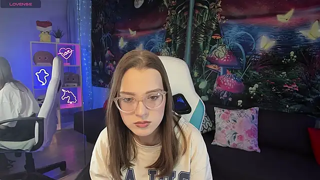 kaisajenner online show from February 2025 10:21:02 PM