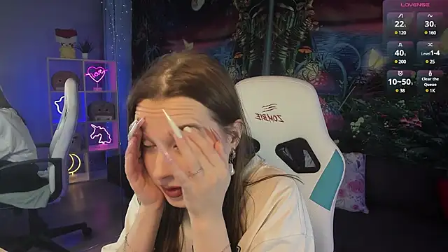 kaisajenner online show from February 2025 01:56:01 AM