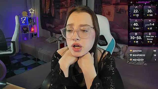 kaisajenner online show from March 2025 09:54:02 PM