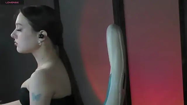 kaisajenner online show from February 2026 09:17:01 AM