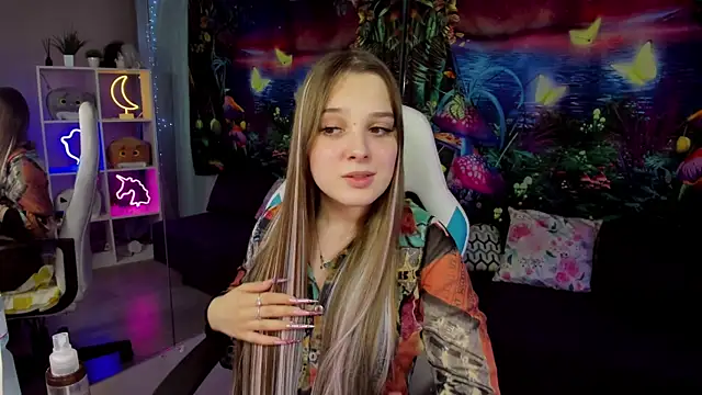 kaisajenner online show from June 2026 11:21:01 PM
