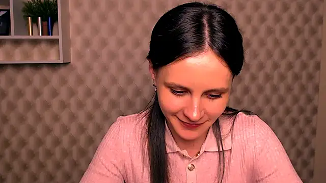 Snapshot of ValeriaHeart_ chatting on February 2025 05:39:01 PM ValeriaHeart online show from February 2025 05:39:01 PM