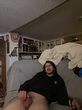 Snapshot of buckincowboy chatting on February 2025 03:06:01 AM buckincowboy online show from February 2025 03:06:01 AM