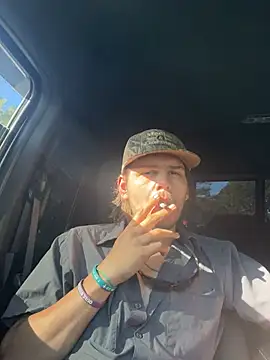 Snapshot of buckincowboy chatting on February 2025 03:41:02 PM buckincowboy online show from February 2025 03:41:02 PM