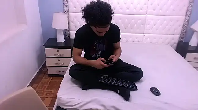 LihanJor 23 online show from February 2025 03:53:01 AM