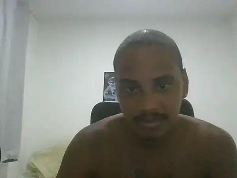 ONegodoce25 online show from May 2026 10:05:02 PM