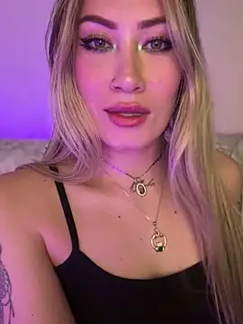 Lally Valencia   online show from March 2025 05:41:02 AM