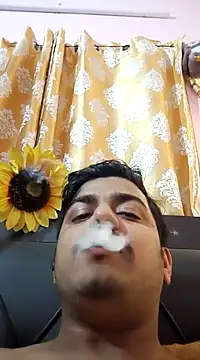 Snapshot of sethgamble000777 chatting on March 2025 04:33:02 PM sethgamble000777 online show from March 2025 04:33:02 PM