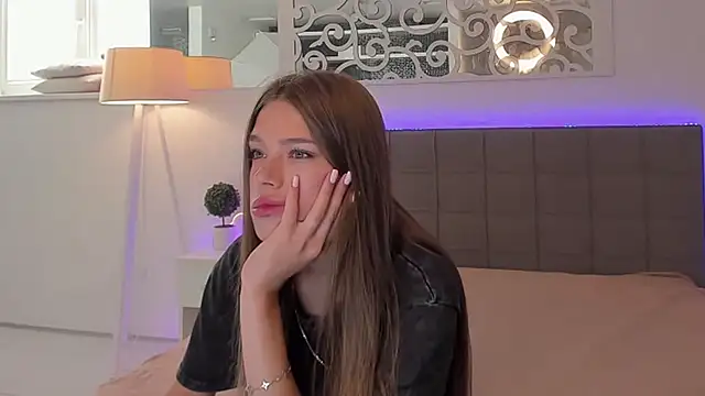 melissacrayzy online show from June 2026 05:35:01 AM