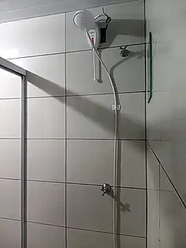 Snapshot of Pantaneirasexy chatting on February 2025 10:49:02 PM Pantaneirasexy online show from February 2025 10:49:02 PM