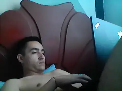 Snapshot of daimon_king05 chatting on March 2025 04:00:02 PM daimon king05 online show from March 2025 04:00:02 PM