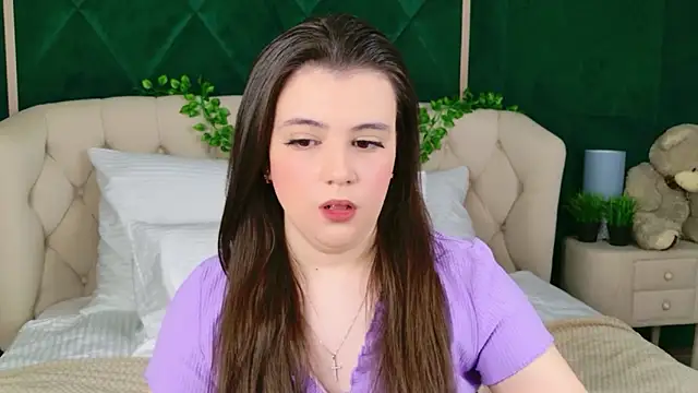 Snapshot of Pauline_Heaven chatting on February 2026 05:49:01 AM Pauline Heaven online show from February 2026 05:49:01 AM