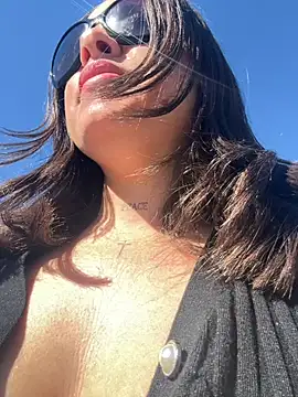 laarti online show from October 2025 12:45:02 PM