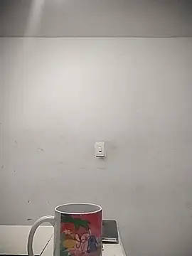 Snapshot of Ariell_Kieran chatting on March 2026 12:03:01 AM Ariell Kieran online show from March 2026 12:03:01 AM