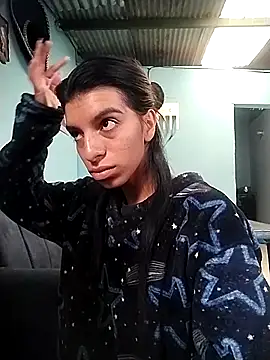 Snapshot of Ariell_Kieran chatting on April 2026 08:57:01 PM Ariell Kieran online show from April 2026 08:57:01 PM