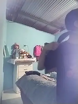 Snapshot of Ariell_Kieran chatting on April 2026 10:15:02 PM Ariell Kieran online show from April 2026 10:15:02 PM