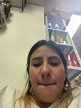 Andrea18 blonde online show from April 2026 08:57:02 PM