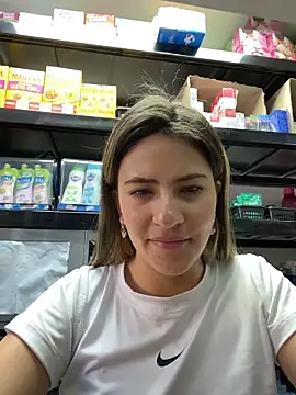 Andrea18 blonde online show from June 2026 09:28:02 PM