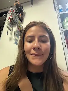 Andrea18 blonde online show from June 2026 05:02:02 PM