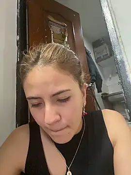 Andrea18 blonde online show from June 2026 05:24:02 PM