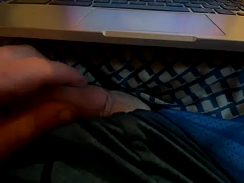 Snapshot of ClimbedCaelum chatting on October 2025 11:04:02 PM ClimbedCaelum online show from October 2025 11:04:02 PM