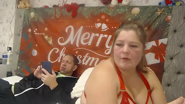 Snapshot of Lars-Lola chatting on December 2025 08:17:01 PM Lars-Lola online show from December 2025 08:17:01 PM