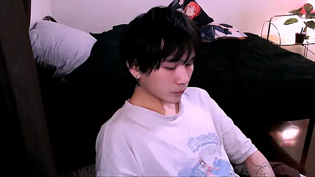 Snapshot of rennnuts chatting on November 2025 02:49:01 PM rennnuts online show from November 2025 02:49:01 PM