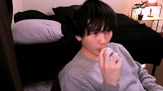 Snapshot of rennnuts chatting on November 2025 02:53:02 PM rennnuts online show from November 2025 02:53:02 PM