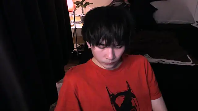 Snapshot of rennnuts chatting on December 2025 03:28:02 PM rennnuts online show from December 2025 03:28:02 PM