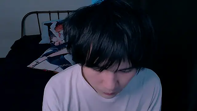 Snapshot of rennnuts chatting on January 2026 05:18:02 PM rennnuts online show from January 2026 05:18:02 PM