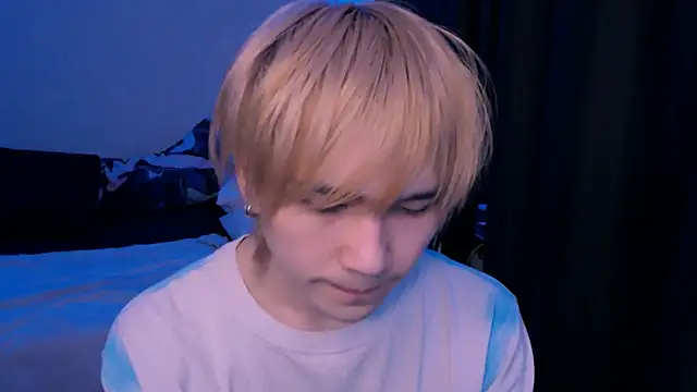 Snapshot of rennnuts chatting on February 2026 05:30:01 PM rennnuts online show from February 2026 05:30:01 PM