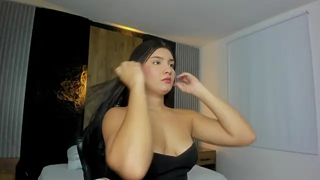 tiffanny doll  online show from May 2026 12:35:01 PM