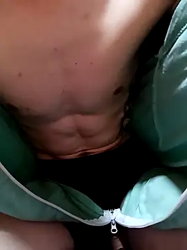 Snapshot of Dracoandr chatting on March 2025 01:21:02 AM Dracoandr online show from March 2025 01:21:02 AM