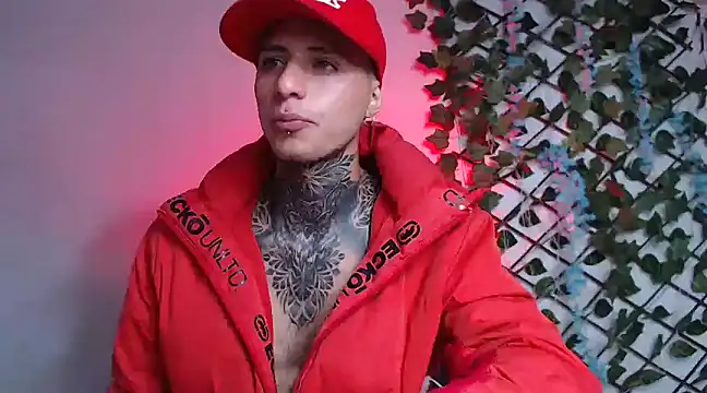 Snapshot of 7_Saturno_7 chatting on February 2025 06:39:01 AM 7 Saturno 7 online show from February 2025 06:39:01 AM